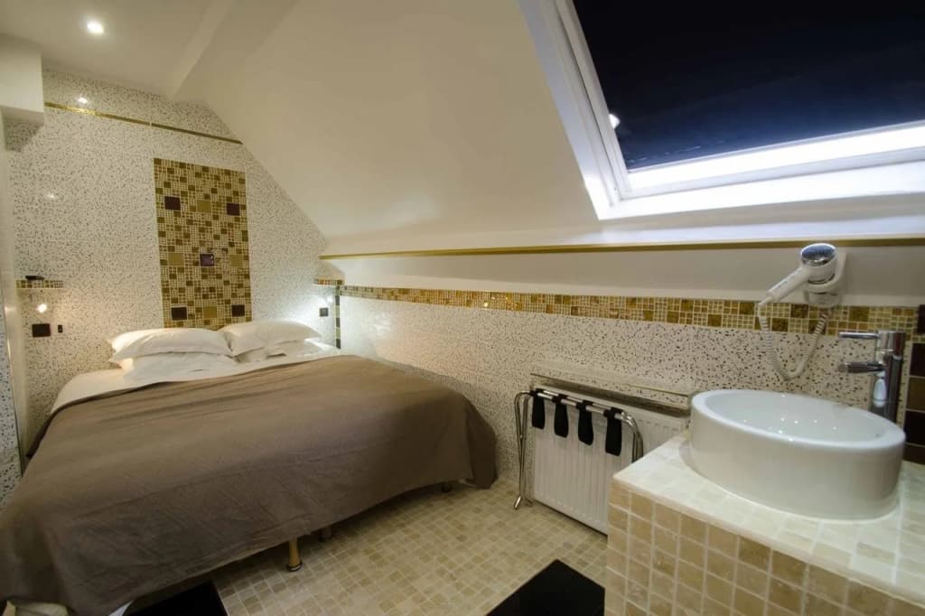 Hotel Aida Marais - photo 20