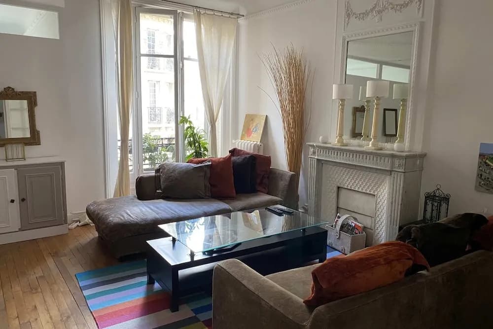 Amazing 2BR Flat Near Passy Village - photo 5