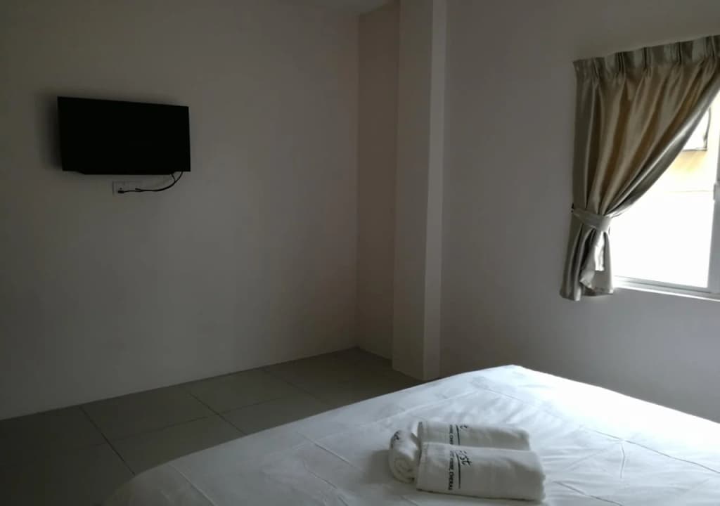 First Guest House Cheras - photo 5