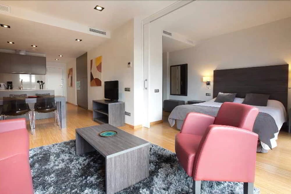 Dailyflats Avenue - photo 8