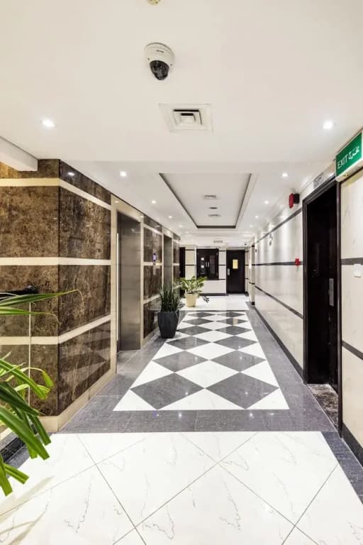 Crown Park Hotel - photo 13