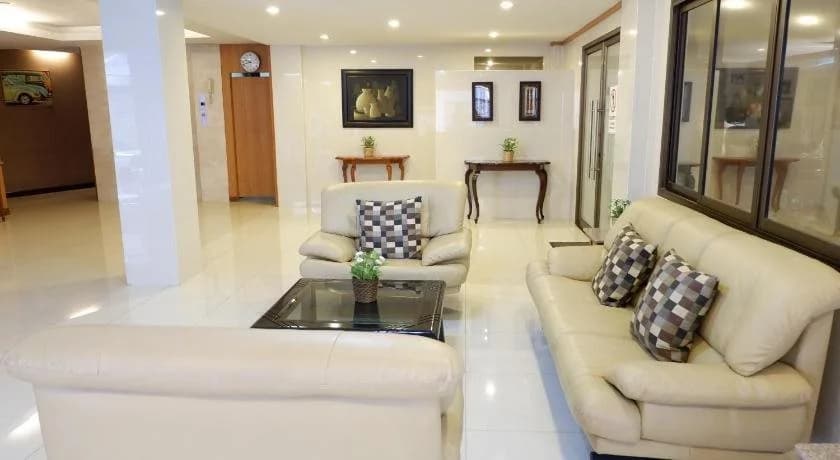 Dynasty Inn - main photo