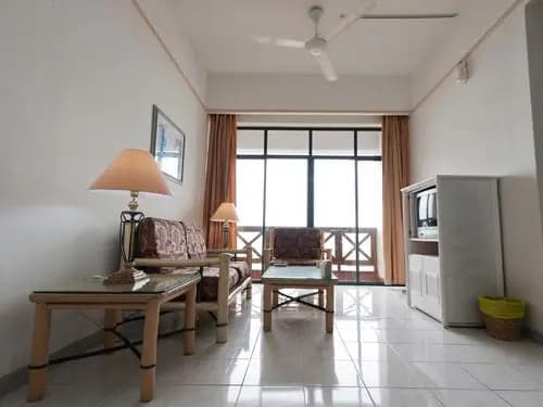 Mahkota Service Apartment - photo 3