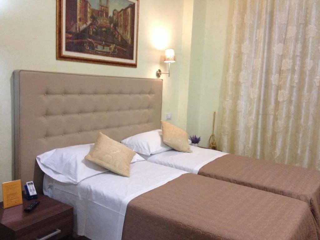 B&B Vatican Golden Rooms - photo 4