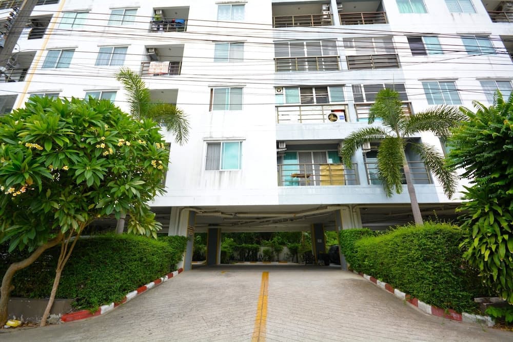 Corner Studio With Balcony Near Jomtien Beach - Beach Mountain 6 - photo 1