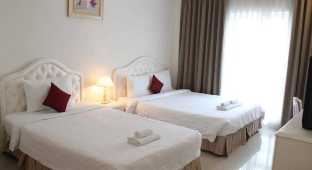 Venice Hotel - photo 4