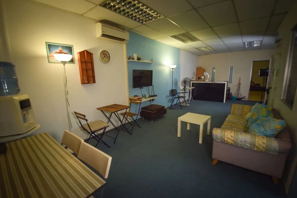 G Traveler Accommodation - Hostel - photo 13
