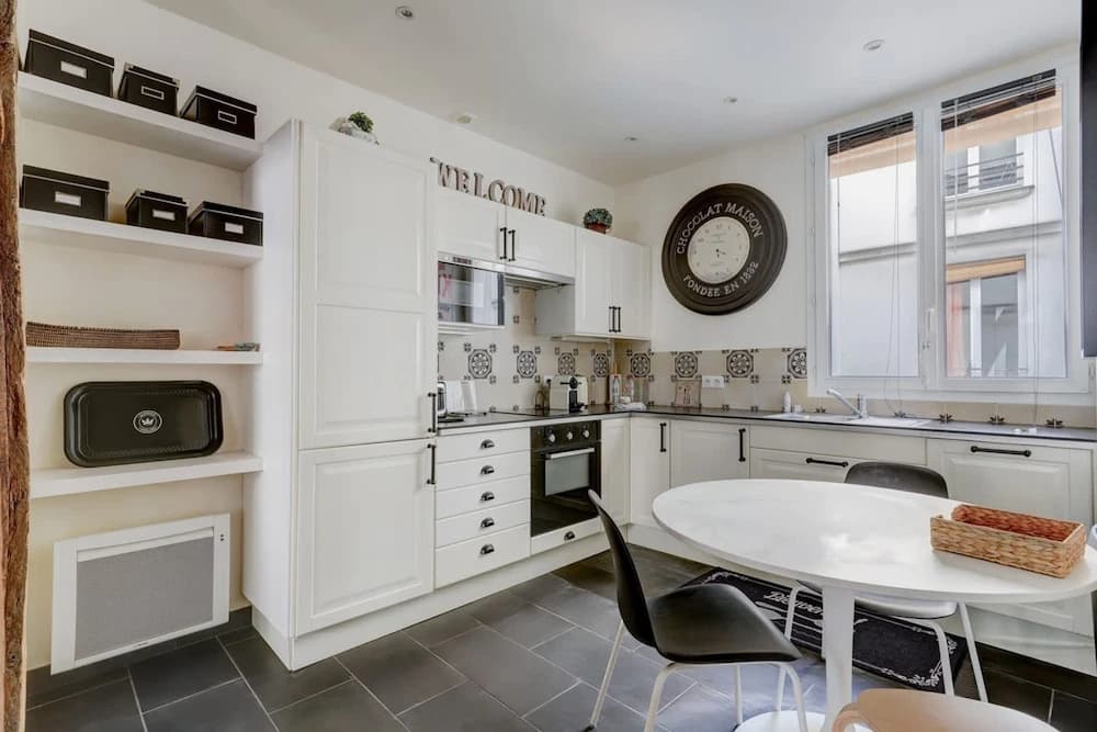 Athos I Stylish 1BR Home on the Rive Gauche - photo 10