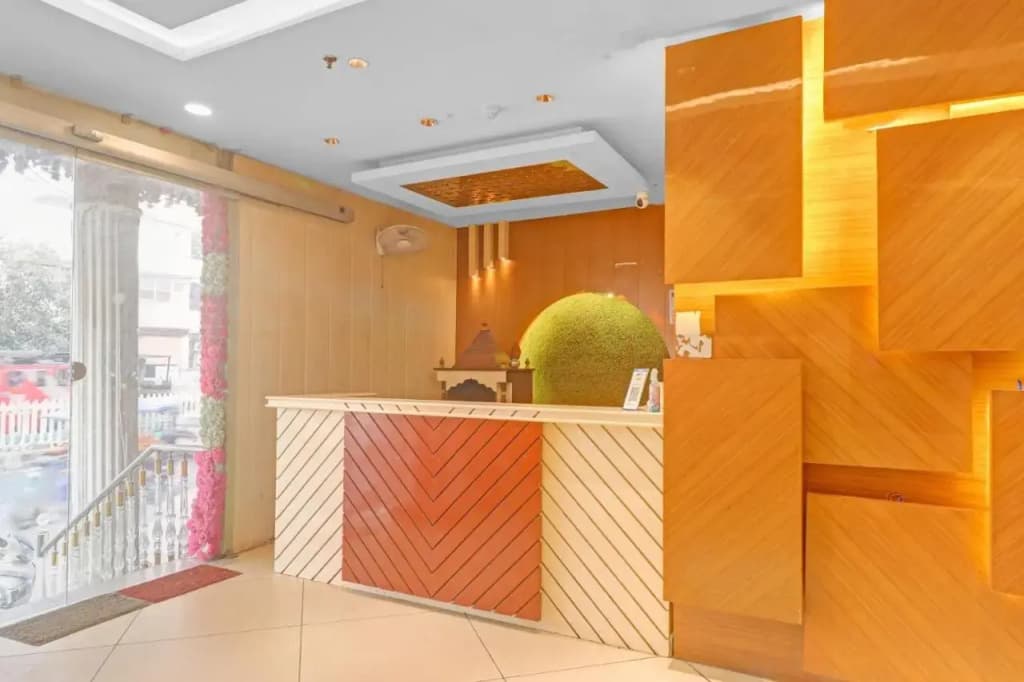 OYO 26766 Laxmi Abode - photo 1
