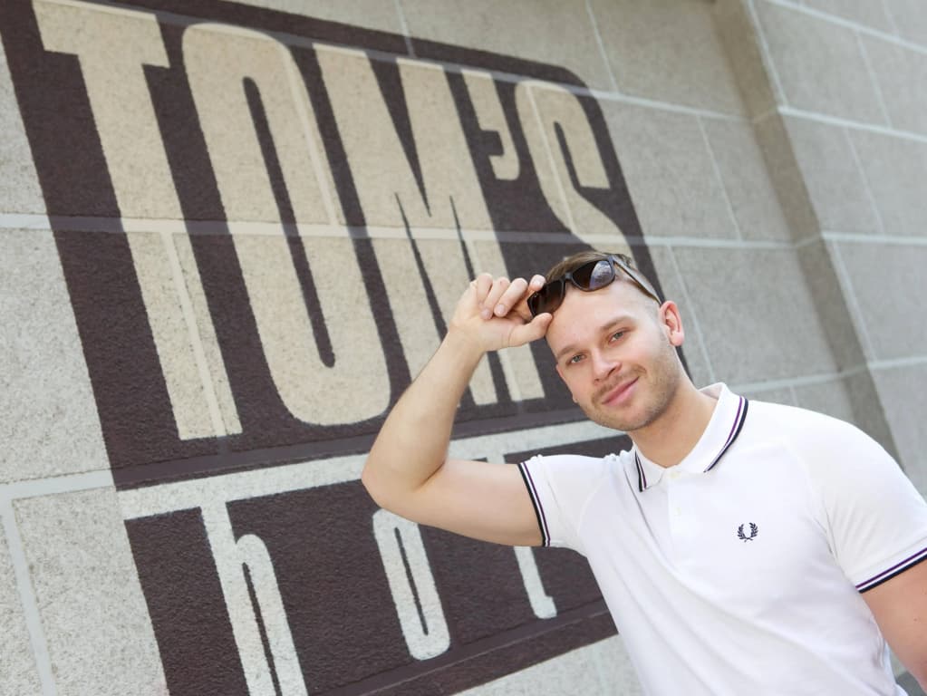 Tom's Hotel - photo 10