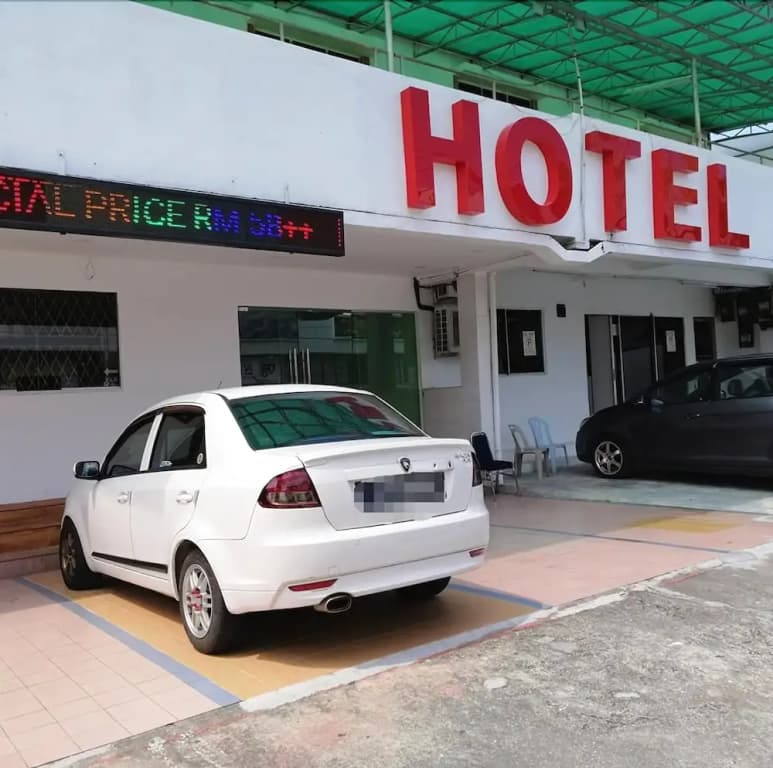 Pkb Hotel - main photo