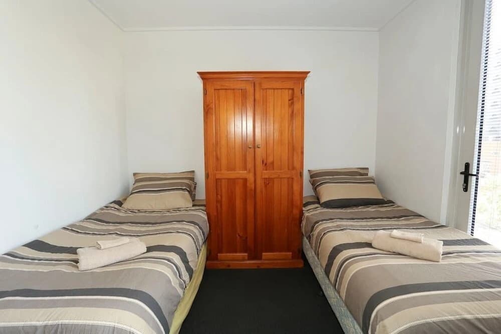 2 Beds 1 Bath beside QV Melbourne - photo 4