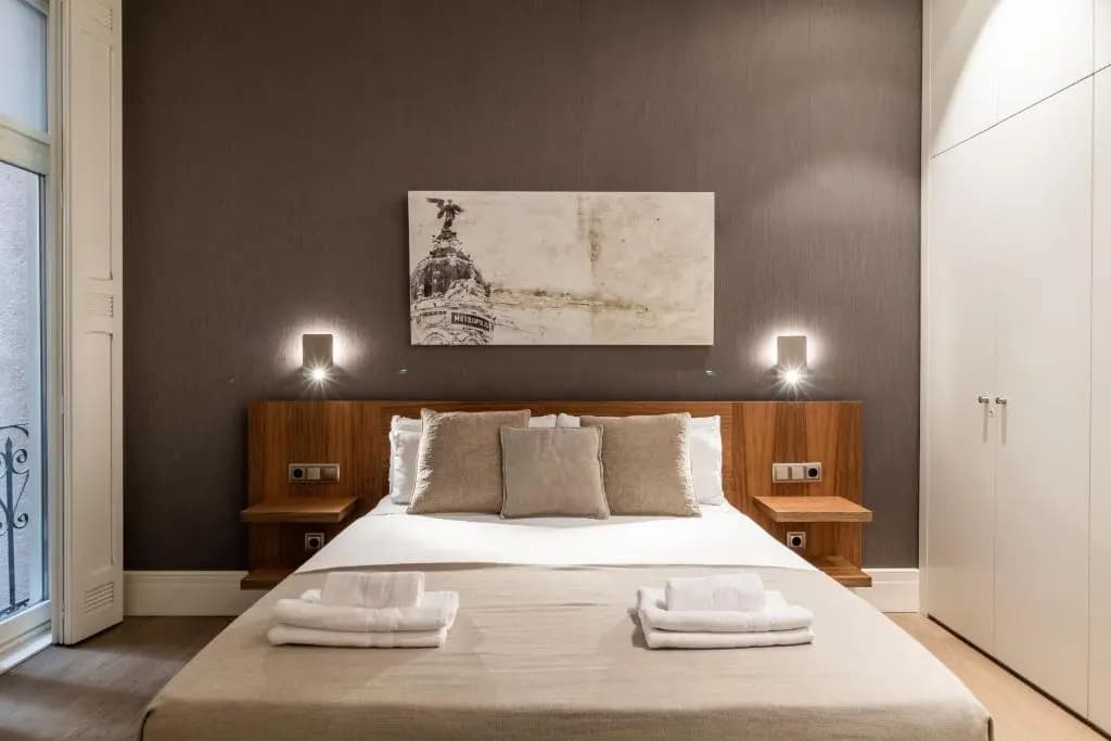 PYR Select Salamanca Luxury VI - photo 6
