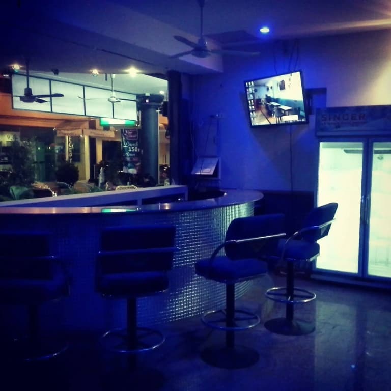 Key Bar and Guest House(คีย์ บาร์ แอนด์ เกสต์เฮาส์) - photo 15