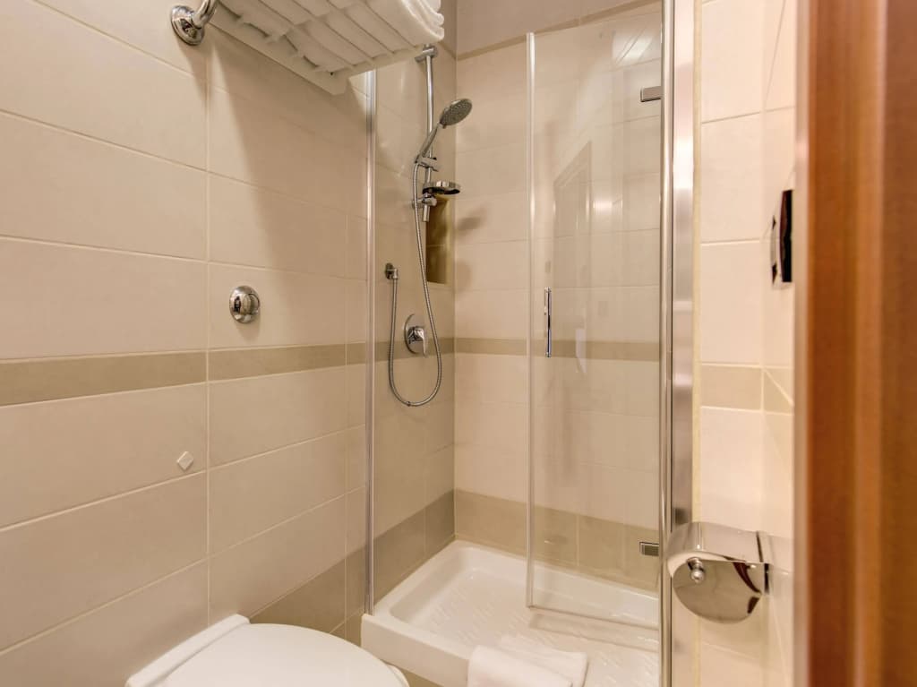 Artemis Guest House - photo 9