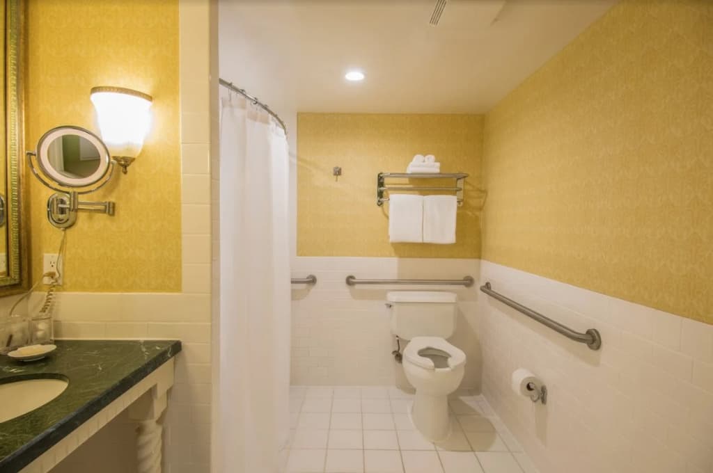 King George Hotel - photo 9