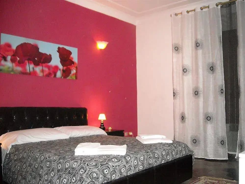 Luxury Rooms - photo 3