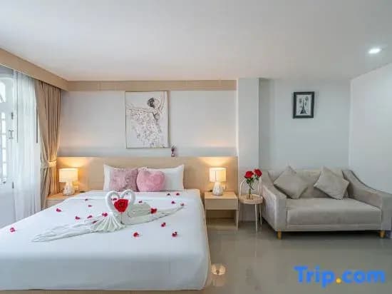 Seaside Patong House - photo 8