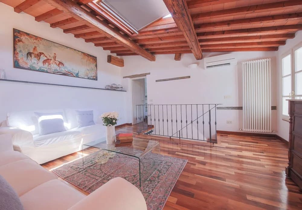 Carlotta's Home - photo 14