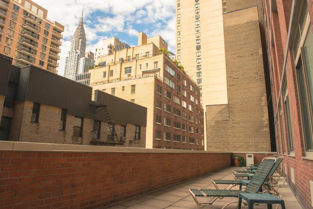 Vanderbilt YMCA Hostel - photo 25