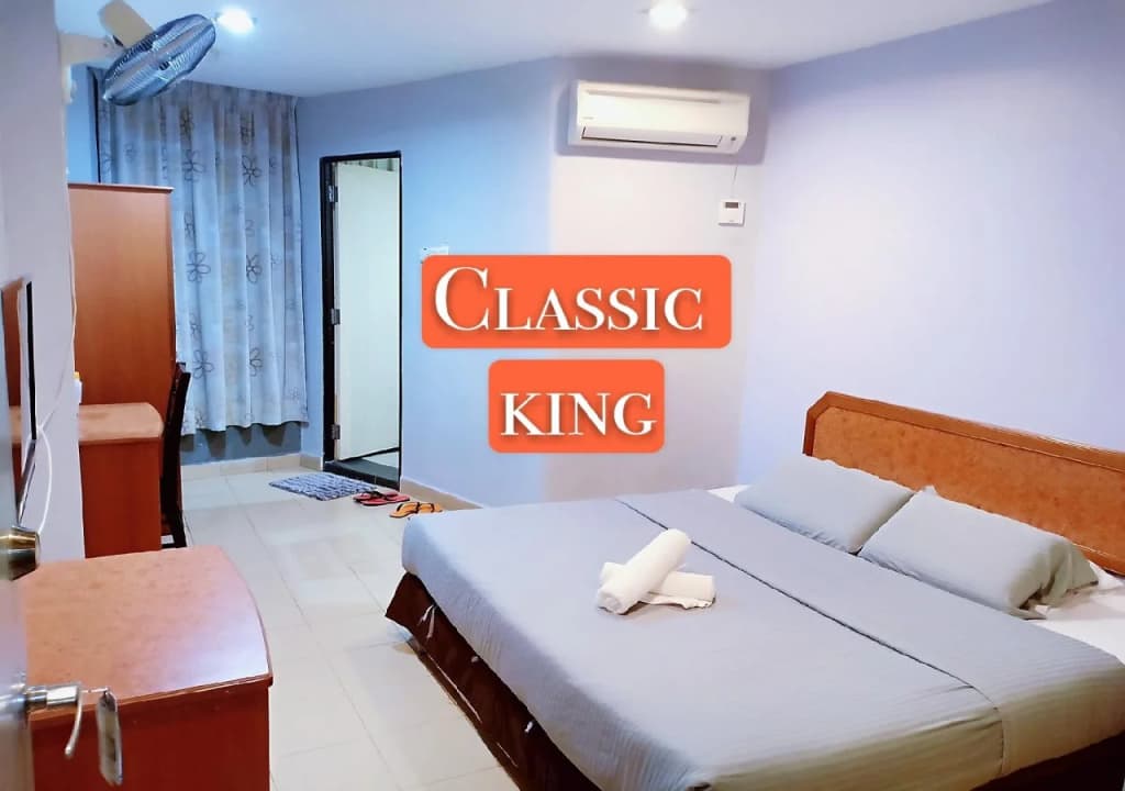 I-Winton Hotel - photo 2