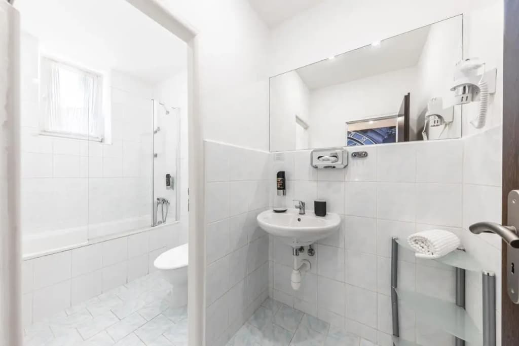 Hotel Amarilis - photo 9