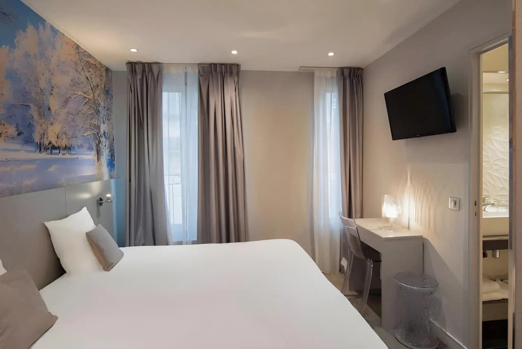 Hotel Les Jardins de Montmartre - photo 24