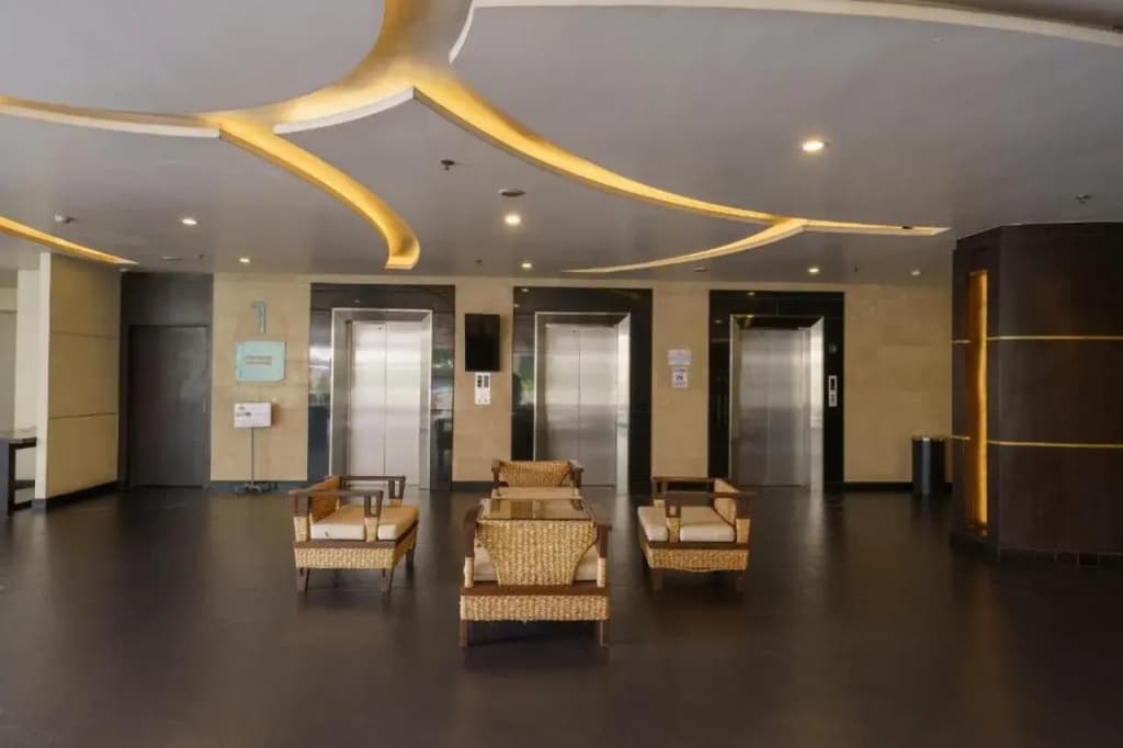 Jolly Suites Petkasem - photo 12