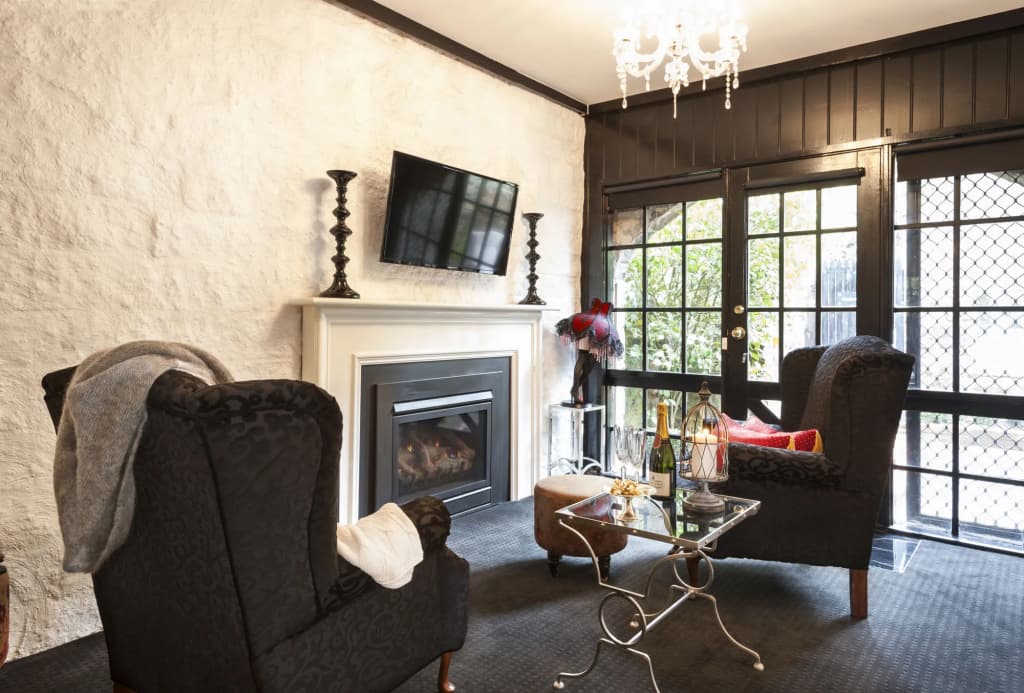 The Loft In The Mill Boutique Accommodation - photo 13