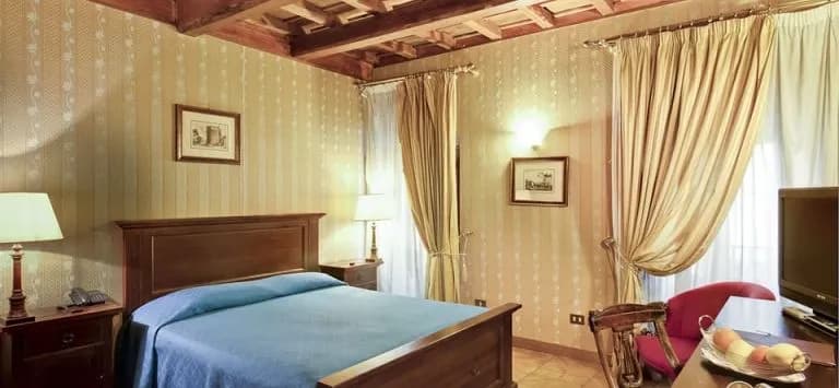 Relais Group Palace - photo 2