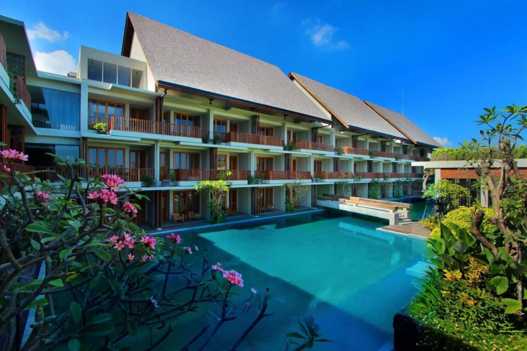 Swarga Suites Bali Berawa, Marclan Collection - photo 31