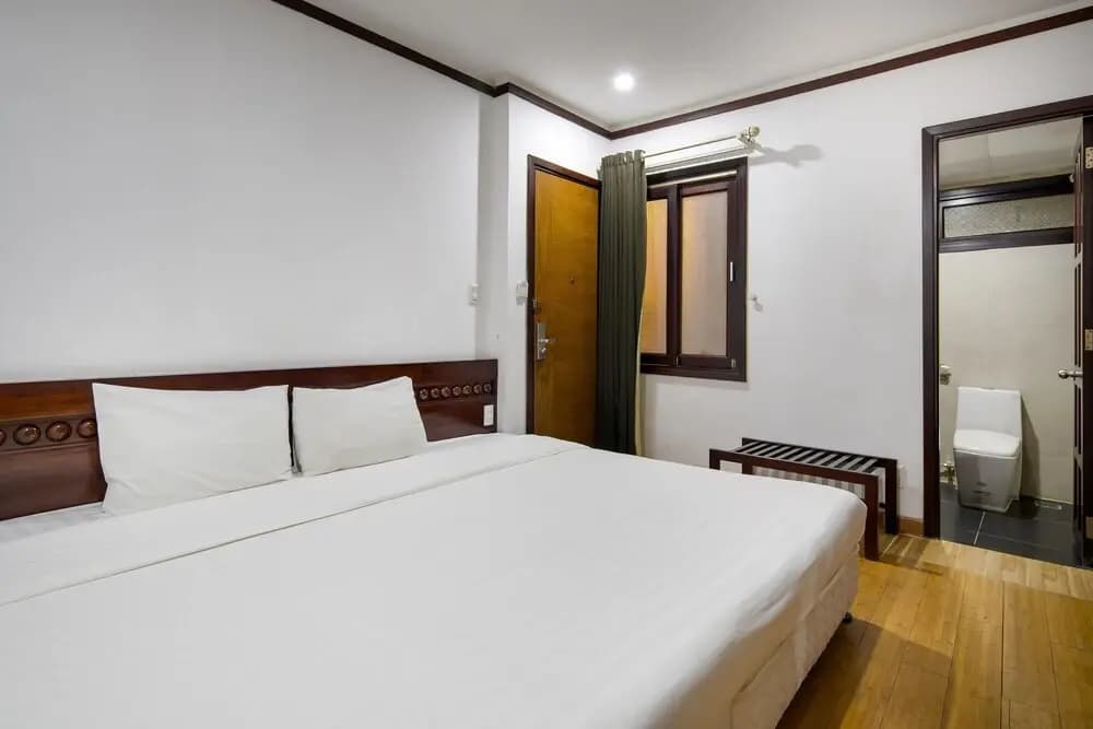 Brody Beach Hotel - photo 3