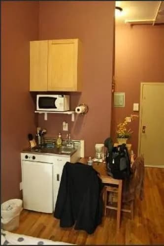 Harlem Bed and Breakfast - photo 12