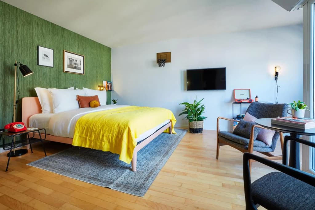Hotel Max Brown 7Th District - photo 5