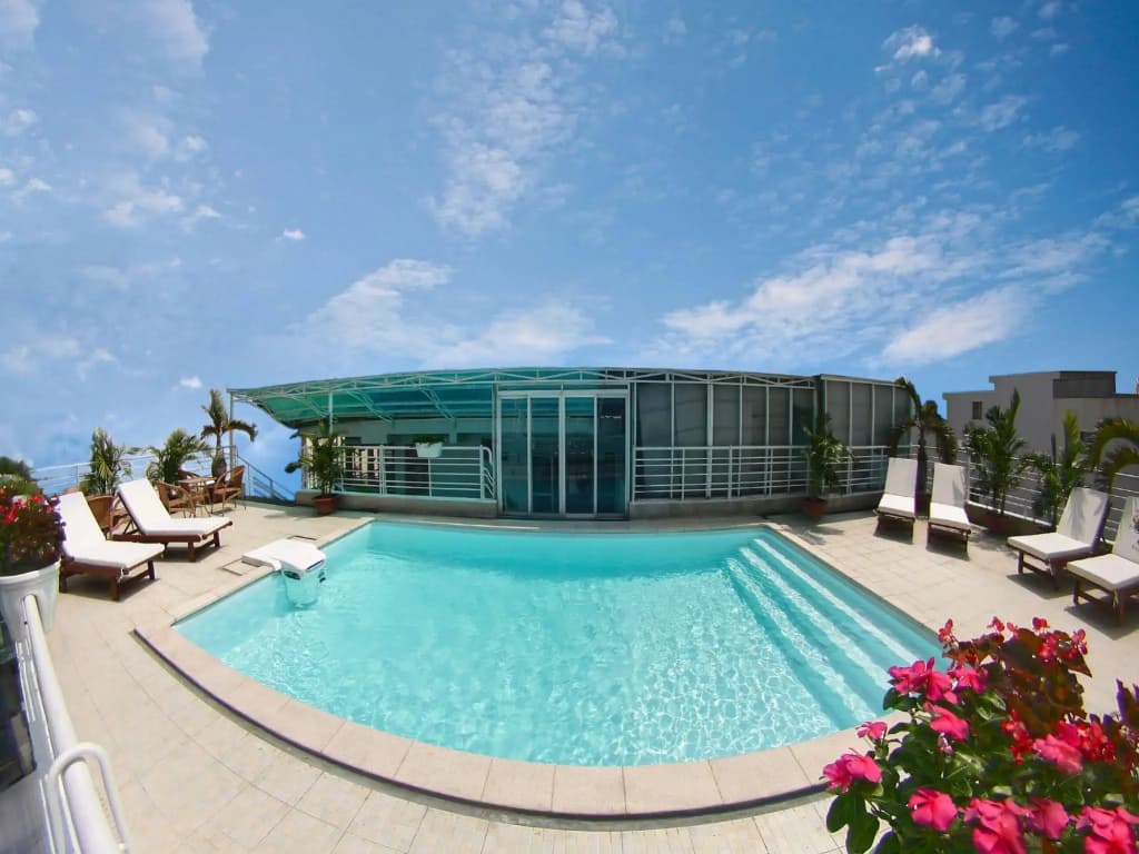 Sunny Hotel - photo 18