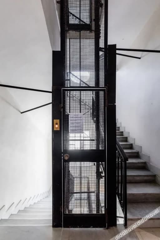 Crosti Apartments - photo 4