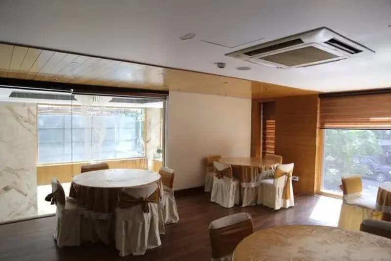 Hotel Shuhul Continental - photo 18
