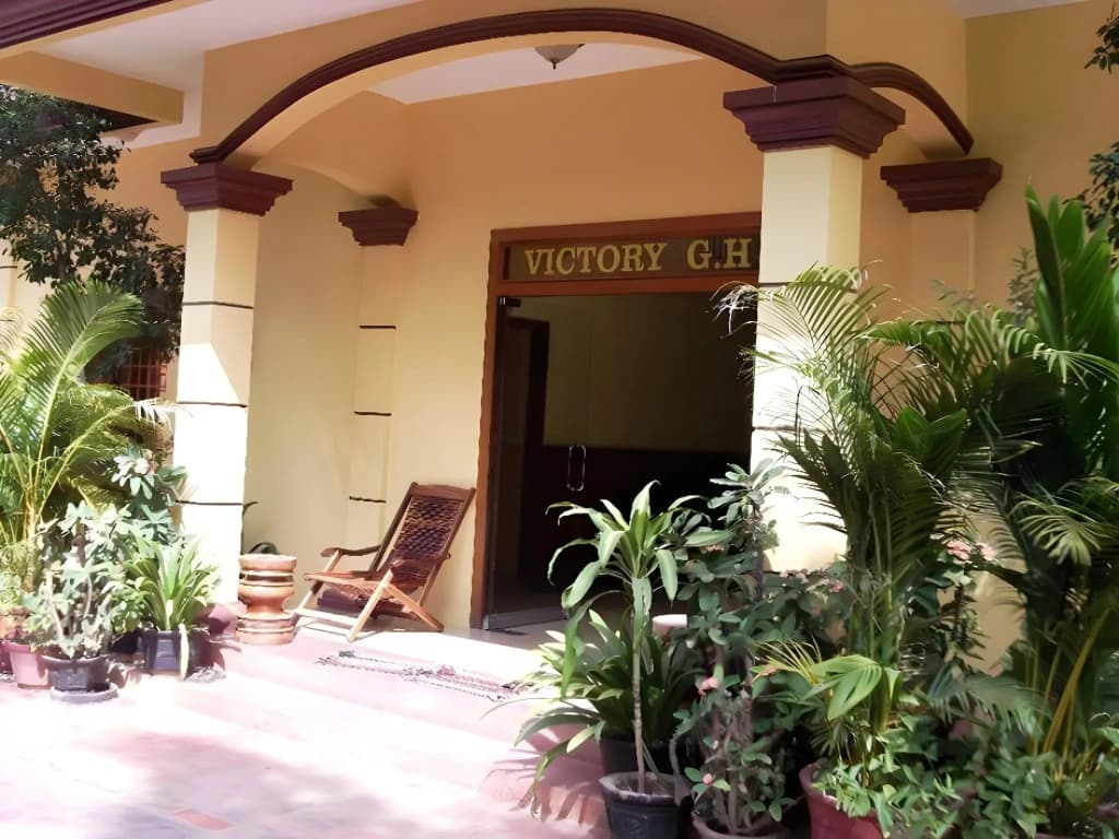Victory Guesthouse - photo 18