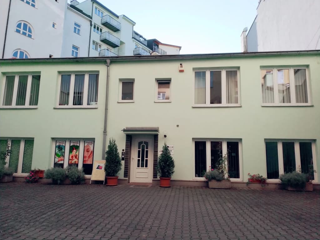 Hostel Cathedral - photo 1
