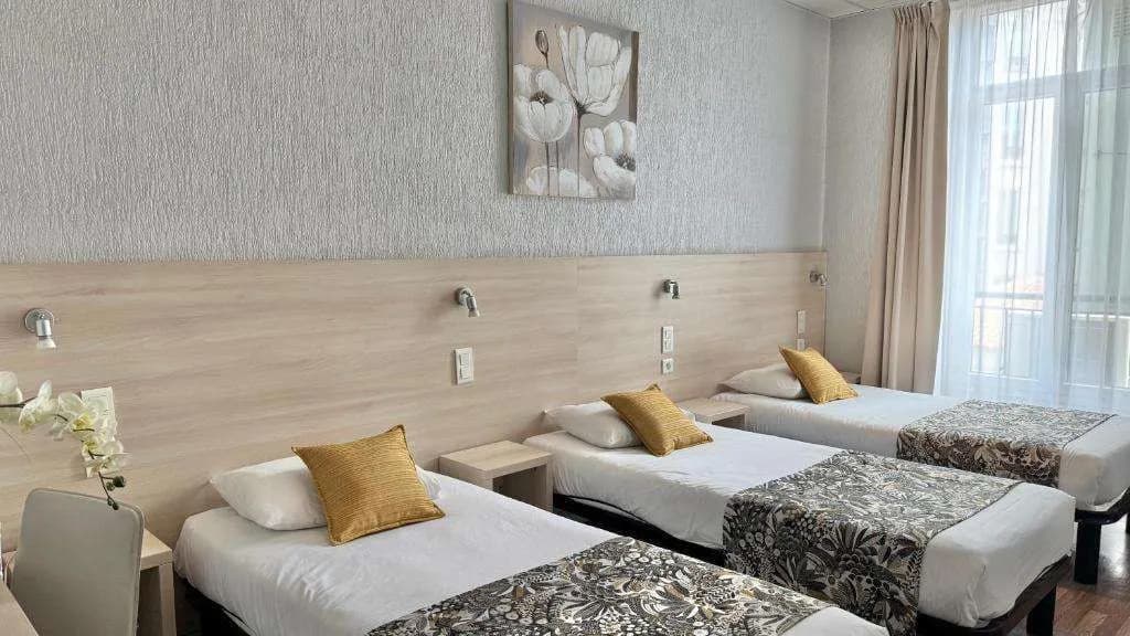 Hôtel Helvétique - photo 15