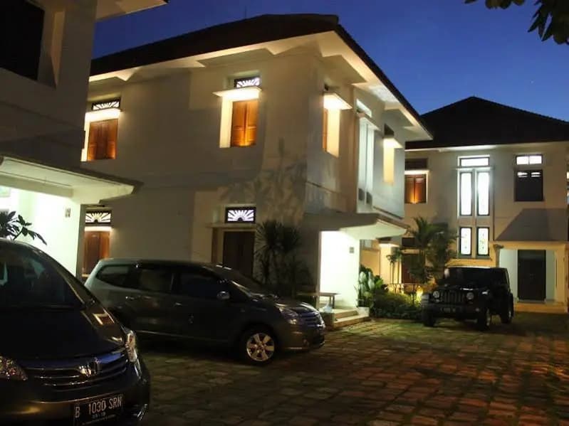 Puri Paso Guest House - main photo