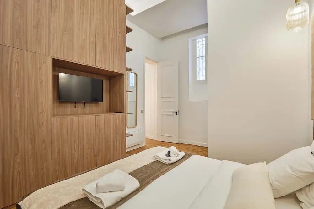 Saint Honore Luxury Apartment With AC - photo 3