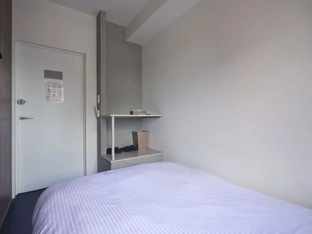 &And Hostel Minamisenju - photo 3