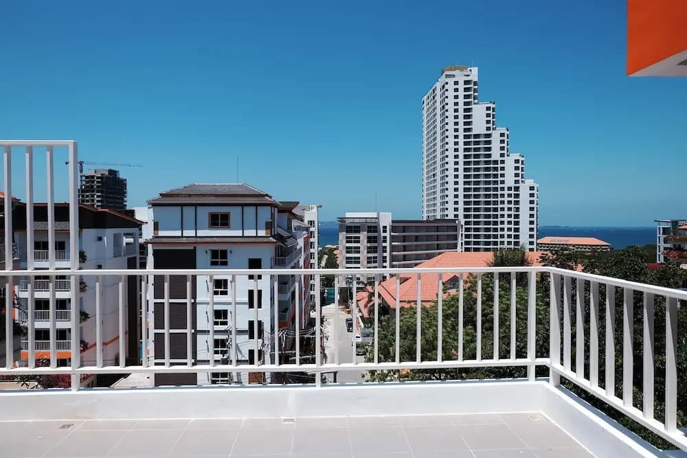 Sunset Apartments - photo 20