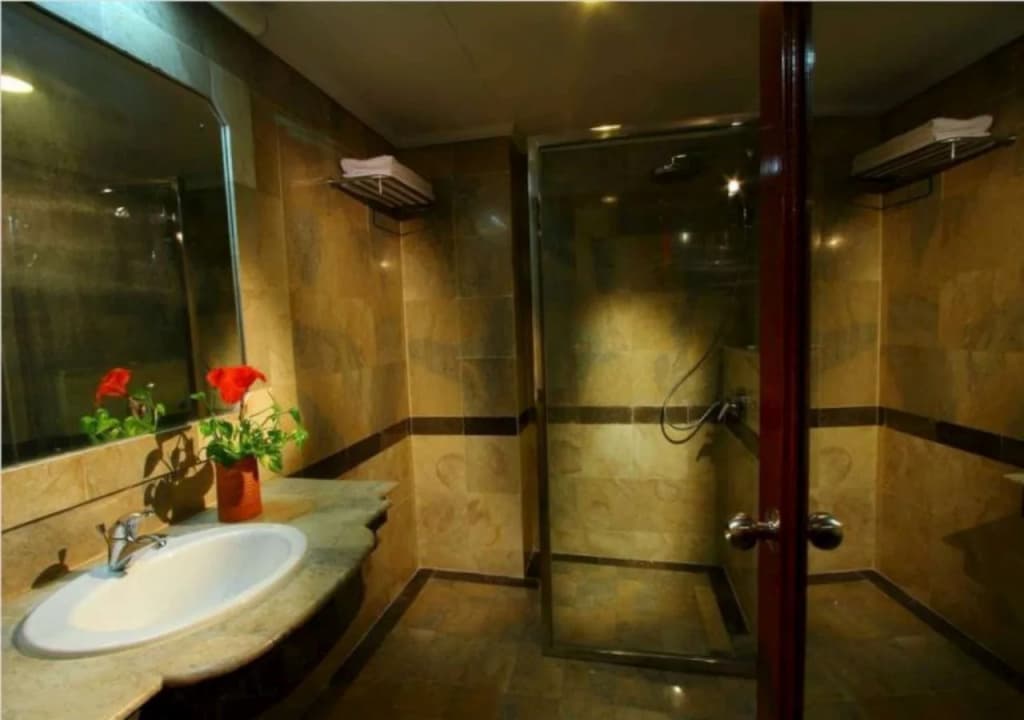 Hotel Sentral Jakarta - photo 8