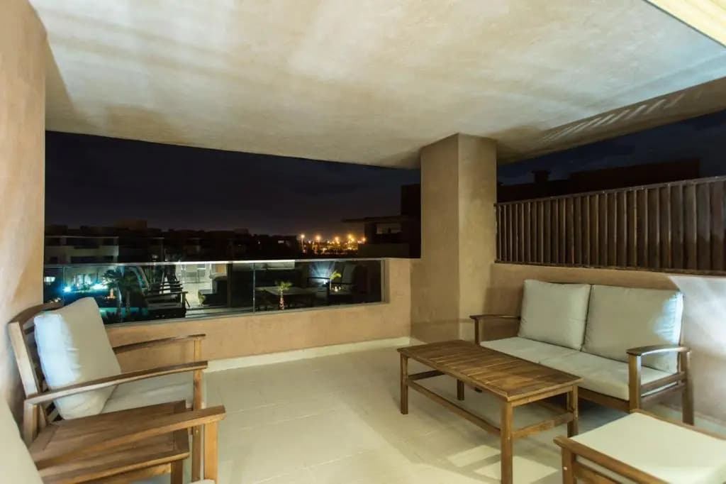 Prestigia 16 - main photo