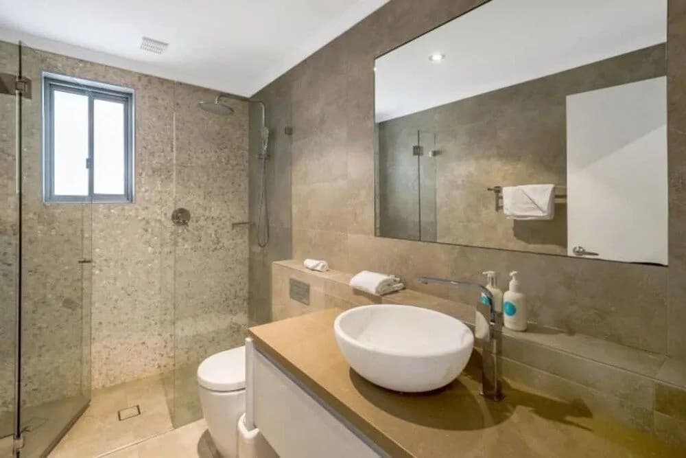 Bondi Vista Beachfront Apartment - photo 8