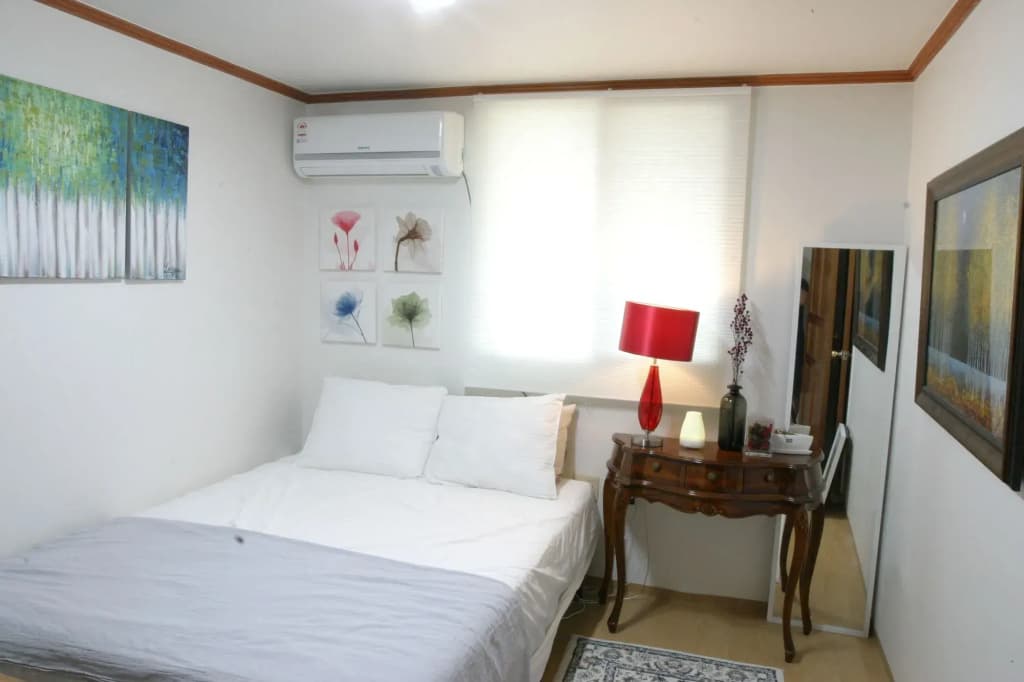 Refee House - photo 1