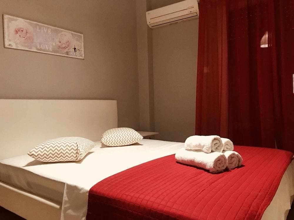 Merilyn Central Apartment - photo 3