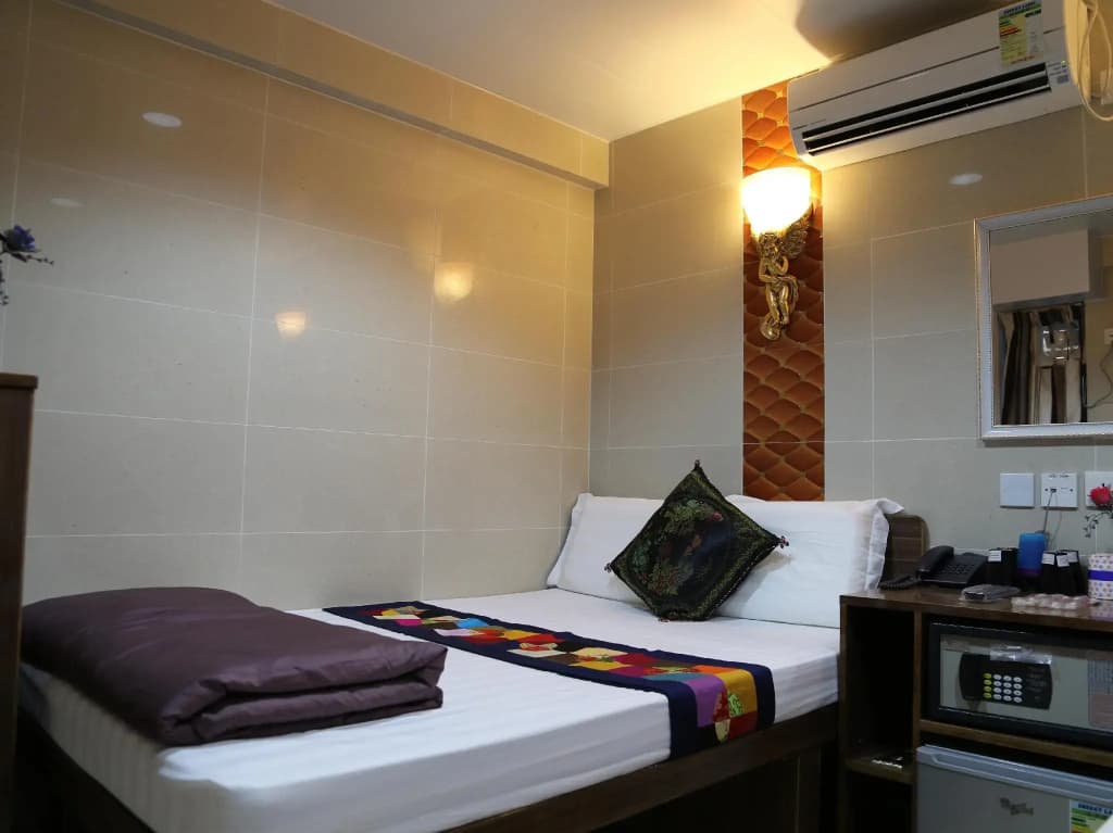 Australian Guest House - photo 16